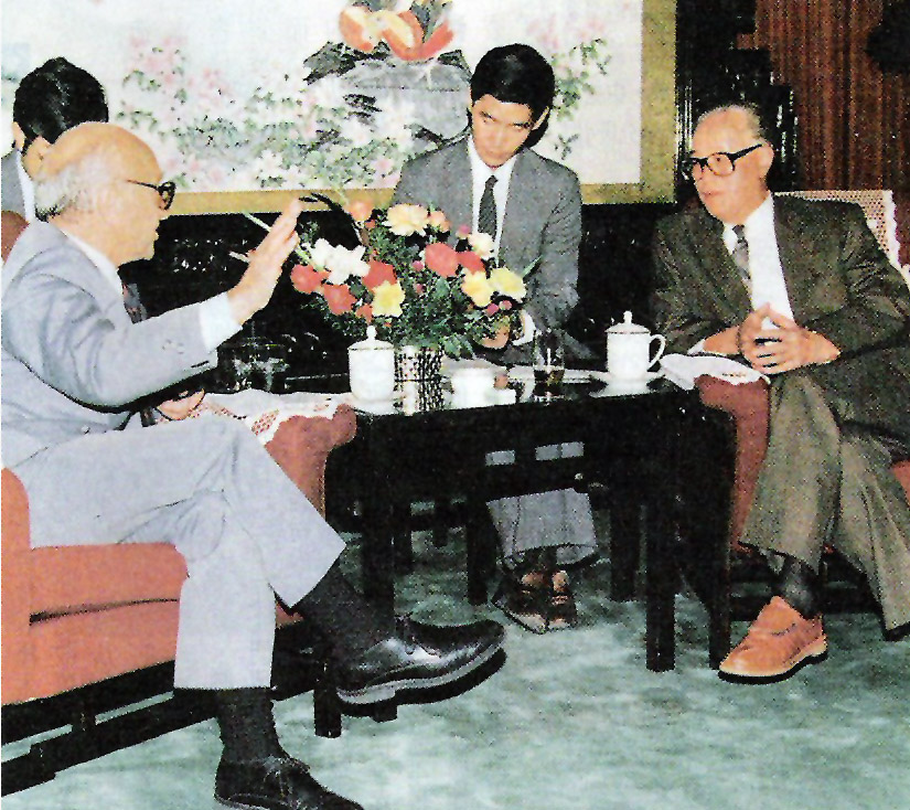 1988年9月，大陆价格改革造成激烈通胀之际，赵紫阳接见新自由主义大师弗里德曼（即佛利民）。